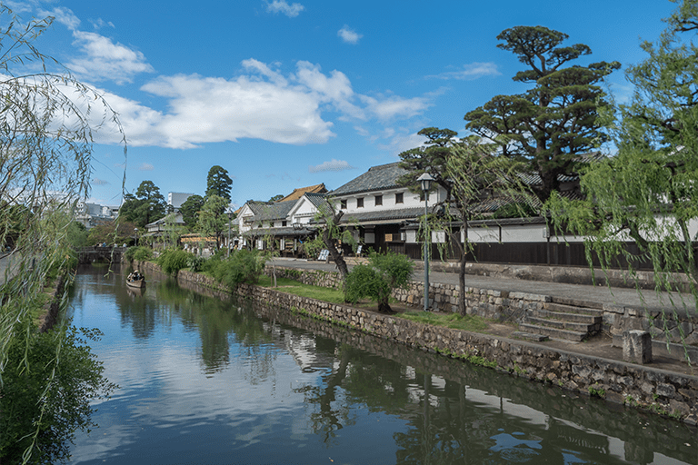 岡山県の倉敷美観地区の街並み