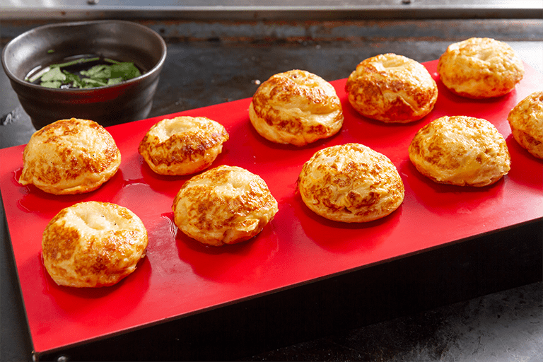 兵庫県明石市発祥の郷土料理「明石焼き」