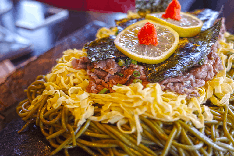 瀬戸内海エリアの絶品グルメ 山口「瓦そば」